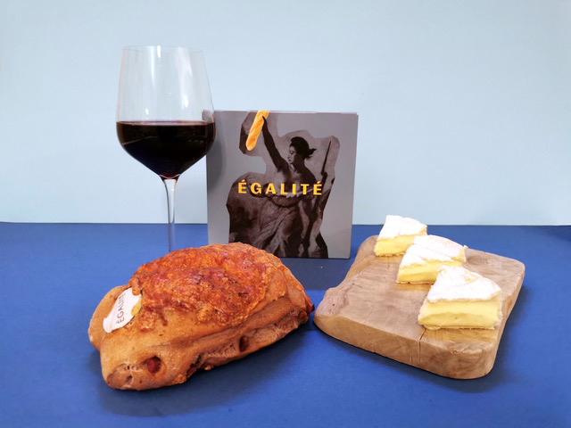 Égalité Beaujolais Nouveau con formaggi
