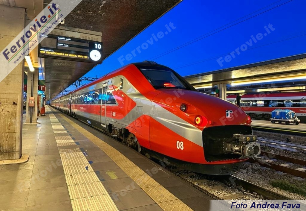 L’ETR.700-08 a Venezia, da poco rientrato in servizio dopo l’attrezzaggio con ERTMS BL3. (Foto Andrea Fava, 08 novembre 2023, Fonte: Ferrovie.it)