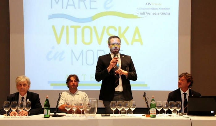 Dennis Metz guida le degustazioni comparative di Anteprima Vitovska