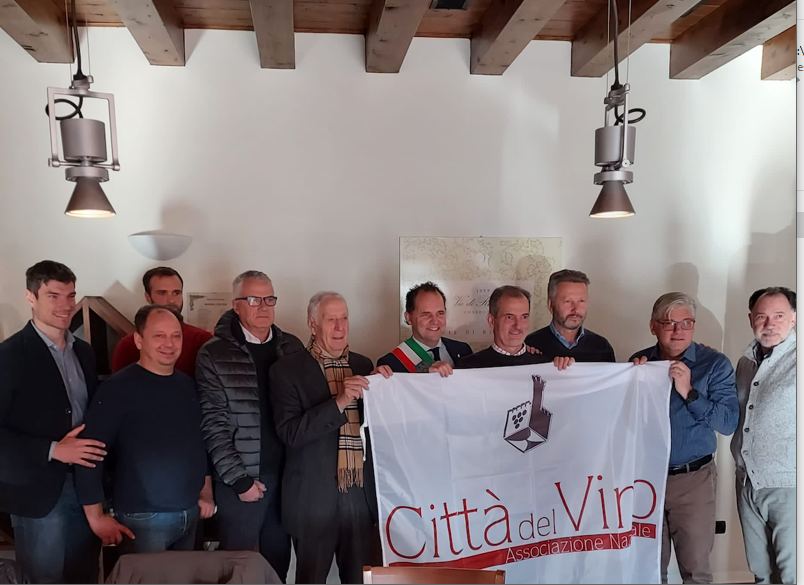 consegna della bandiera Città del Vino a Mariano del Friuli 