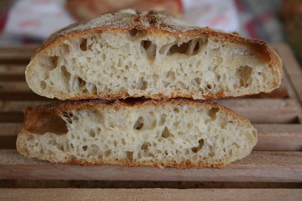  Filone di pane rustico