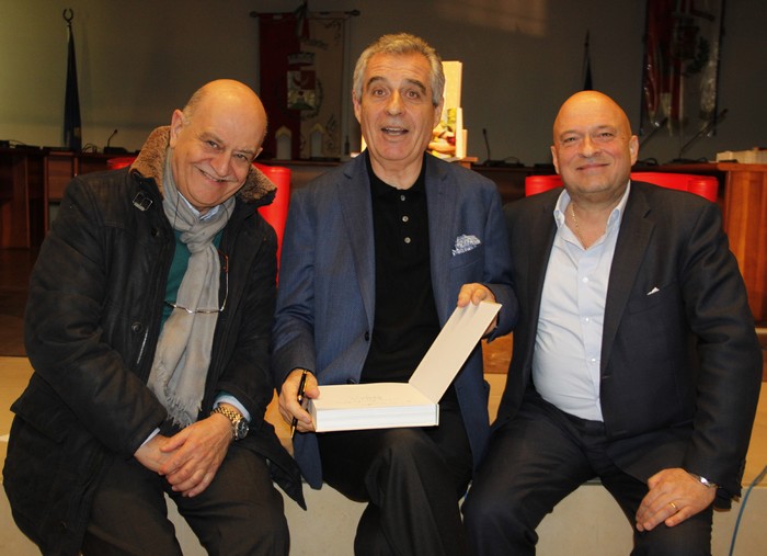Presentazione del volume all'Enoteca di Cormons con Alessandro Salvin e Loris Basso del Ducato dei Vini foto Claudio Fabbro