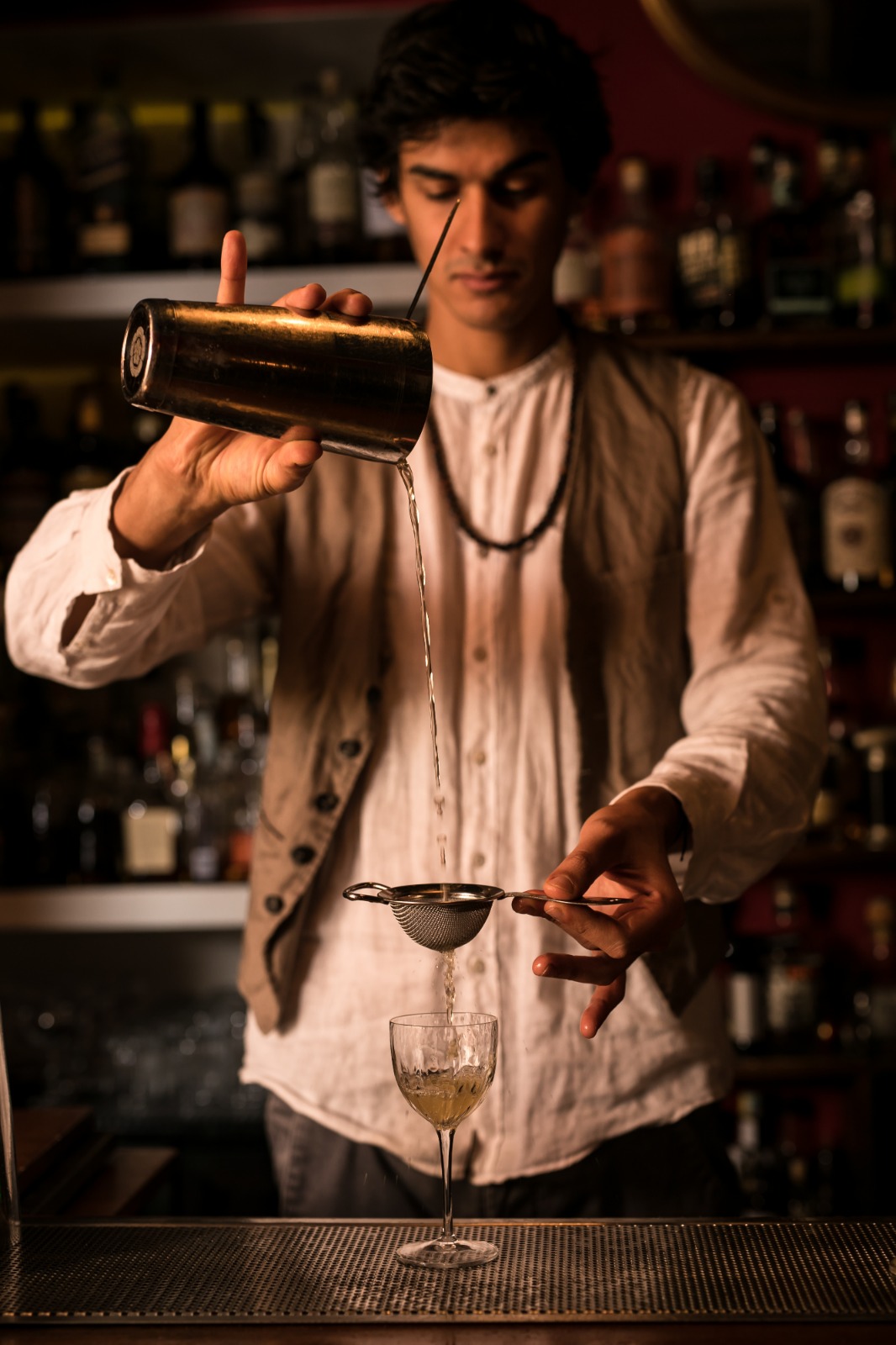 Andrea Pomo bartender de The Jerry Thomas Speakeasy di Roma photo by Alberto Blasetti